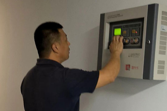 �����u��